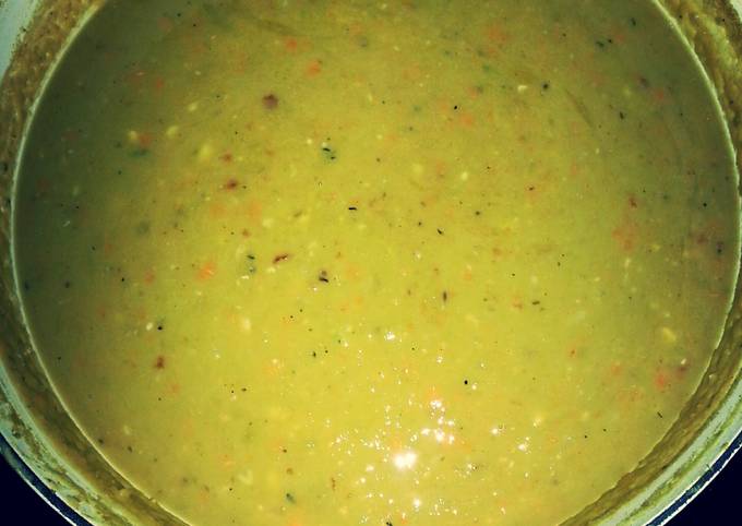 Split pea soup with ham