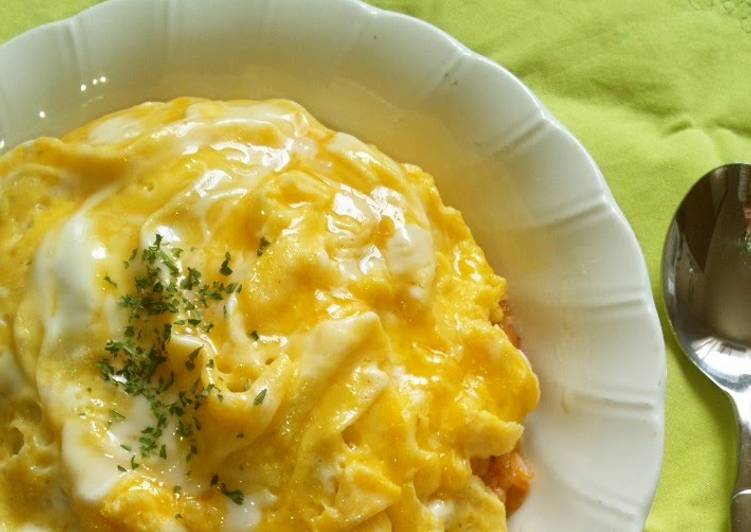 Steps to Prepare Appetizing Copycat Recipe for Fluffy Omurice
