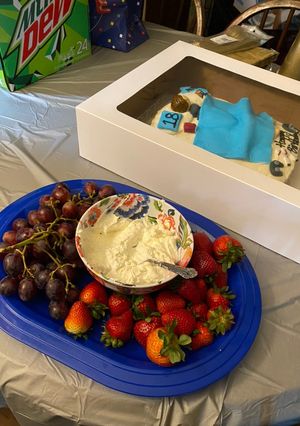 A picture of Creamy fruit dip (number 2).