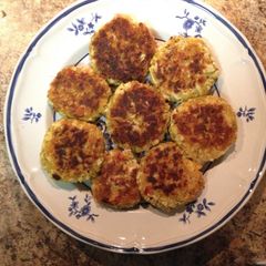 A picture of Crab Cakes.