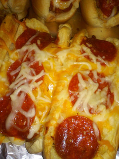 A picture of Awesome Pizza Dogs.