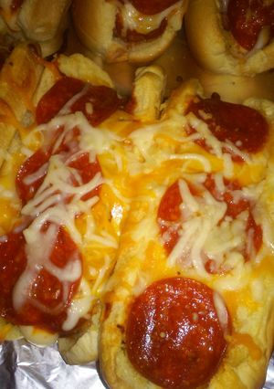 A picture of Awesome Pizza Dogs.