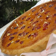 A picture of Almond Cream Cheese Tart.