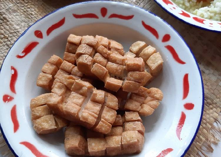 Tahu domino