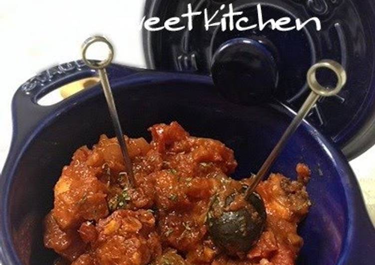 Recipe of Homemade Authentic Arrabbiata with Octopus and Olives