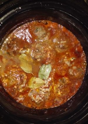 A picture of Slow Cooker Italian Stuffed Meatballs.