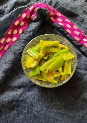 આથેલાં વઢવાણી મરચા(Pickle Chilli recipe in gujarati) રેસીપી મુખ્ય ફોટો