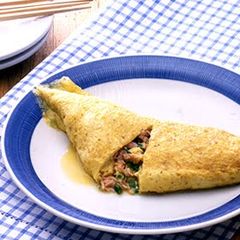 A picture of Tuna & Green Onion Japanese-Style Omelet.