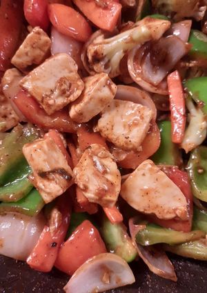A picture of Chilli Paneer Capsicum.