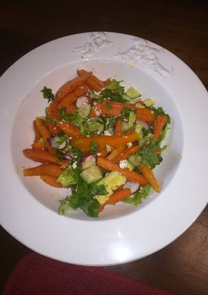 A picture of Roasted carrot salad.