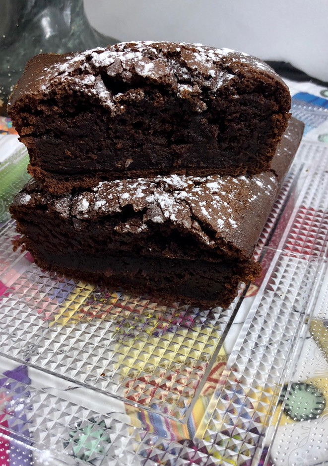Una foto de Bizcocho de chocolate sin huevo