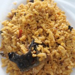 A picture of Palmoil rice.