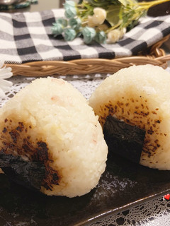 日式烤飯糰 的食譜成品照片