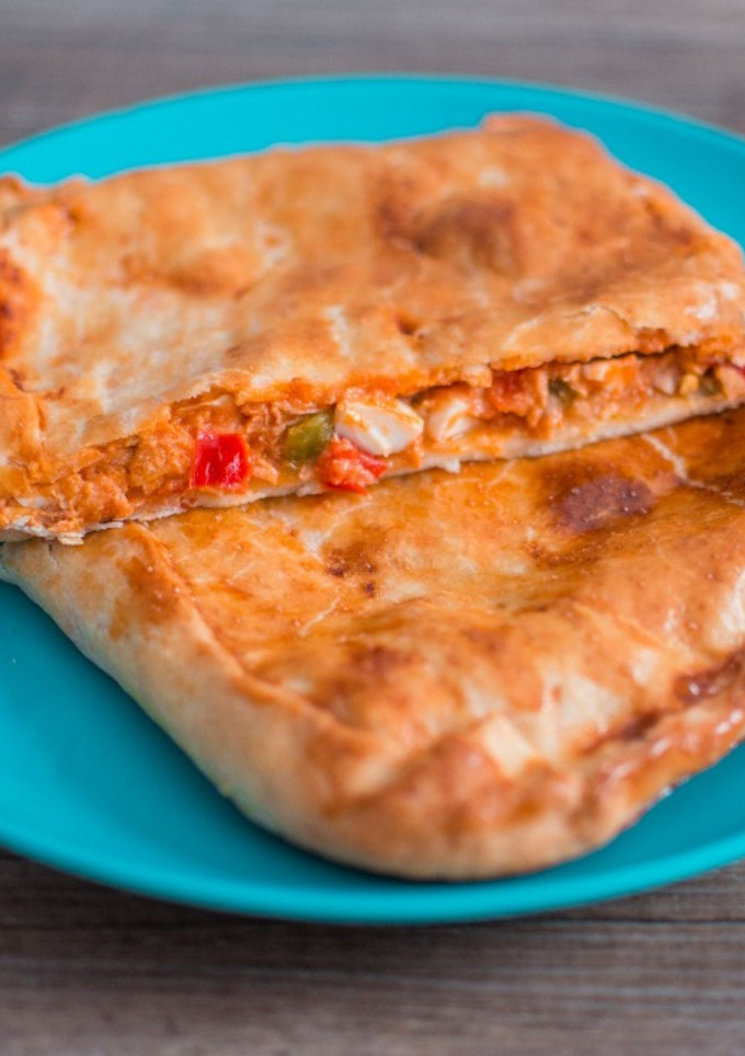 Una foto de Empanada de atún