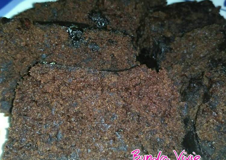 Bolu cokelat simple no telur