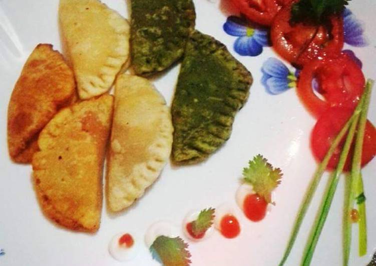 Tricolor cheese gujiya