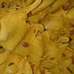 รูปของ Peyek kacang tanah renyaaaah