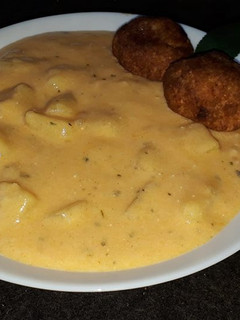 Magyaros krumplifőzelék recept fotója