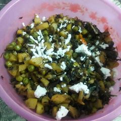 A picture of Aloo methi matar.