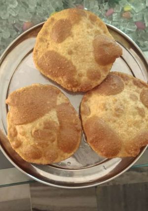 A picture of Poori.