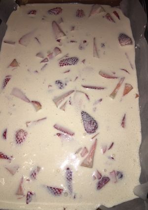 Una foto de Fresas con crema tipo helado