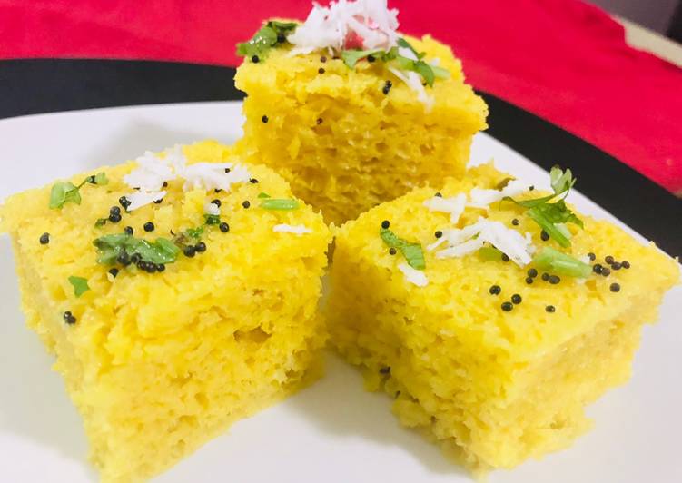 How to Make Homemade Kaman Dhokla