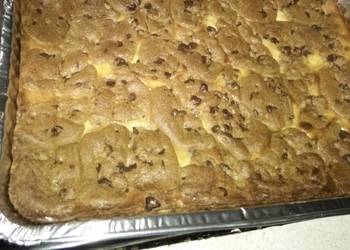 Easiest Way to Make Appetizing CHOCOLATE CHIP COOKIE CHEESECAKE