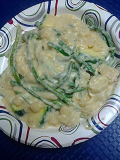 A picture of Some creamed vegetables.