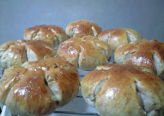 Walnut Bread Kneaded in a Bread Machine