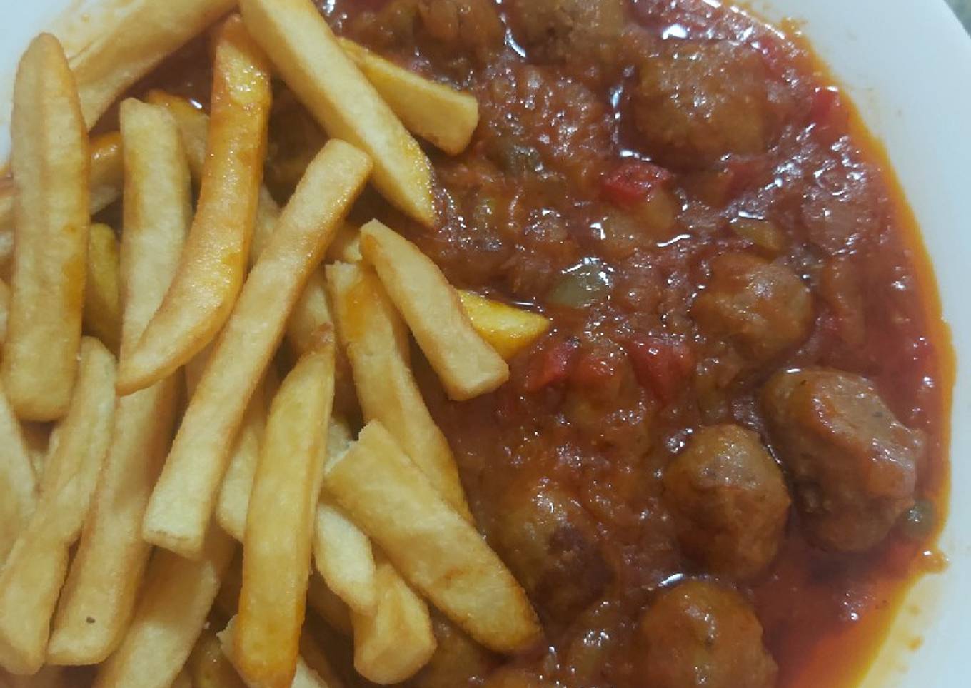 Albóndigas en salsa de tomate
