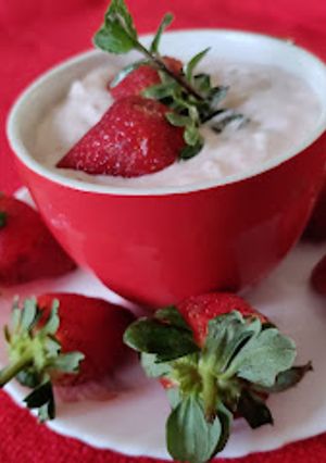 A picture of Strawberry shrikhand.