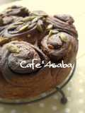 White Chocolate x Cocoa Spiral Bread