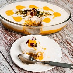 A picture of Mango Trifle Pudding.