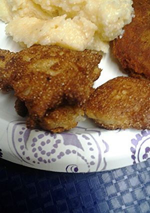 A picture of Hush puppies the way they used to be made.
