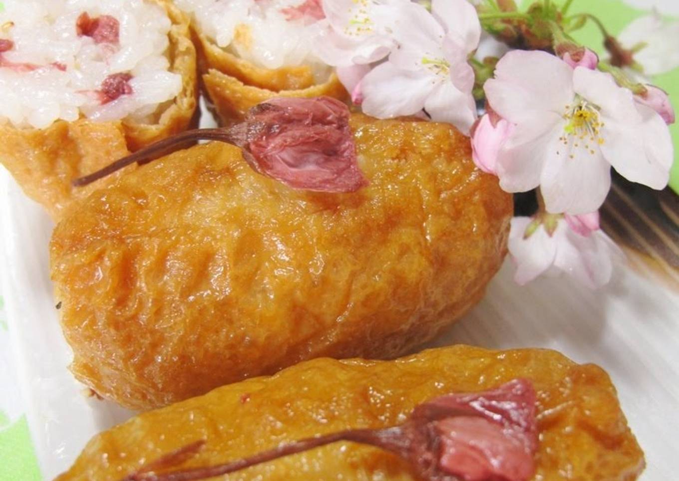 Inari Sushi for Cherry-blossom Viewing