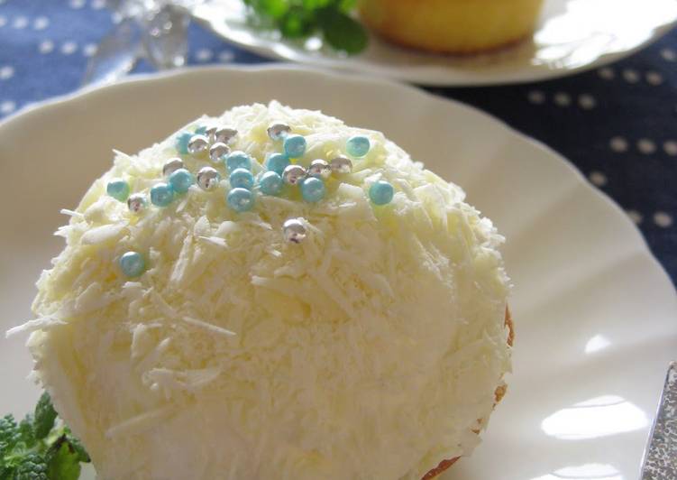 How to Make Award-winning White Chocolate Rice Flour Cupcakes