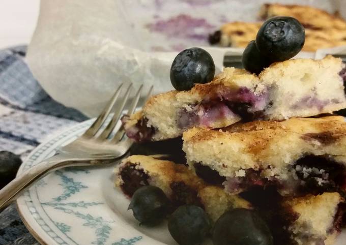 Simple Crunchy-Top Blueberry Cake or Muffins