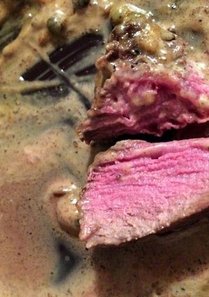 A picture of Steak Au Poivre.