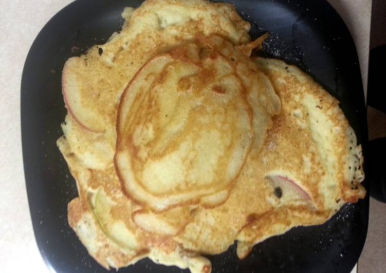 Step-by-Step Guide to Prepare Homemade Rachael&#39;s Fabulous Apple Pancakes