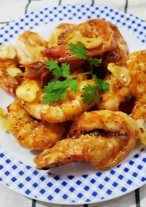 Hình của món Tôm biển kho tàu.