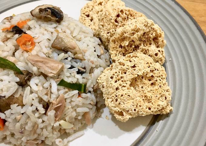 Resep Nasi Goreng Tuna-Jamur oleh Diara - Cookpad