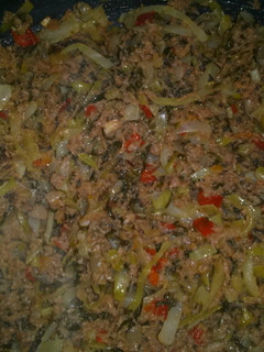 A picture of Corned beef & cabbage.