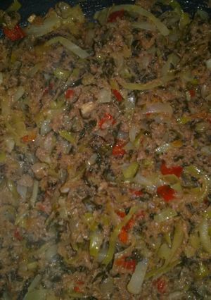 A picture of Corned beef & cabbage.