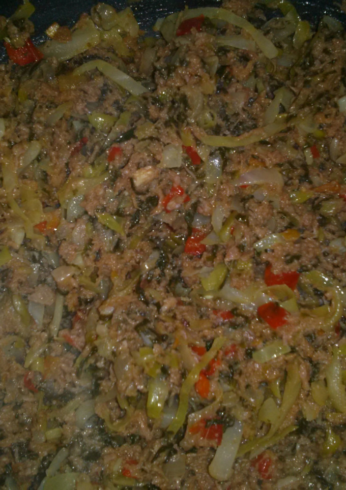 A picture of Corned beef & cabbage.