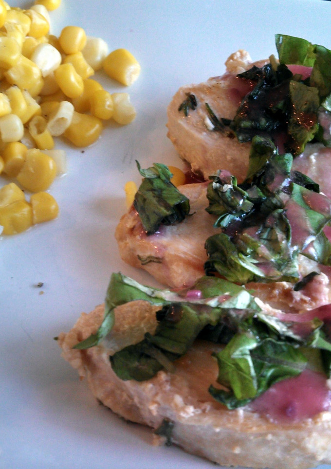 A picture of Raspberry Basil Chicken Medallions.