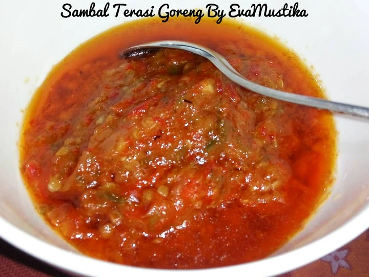 Cara Gampang Menyiapkan Resep Sambal Terasi Goreng yang Lezat Anti Ribet, Uenak Banget