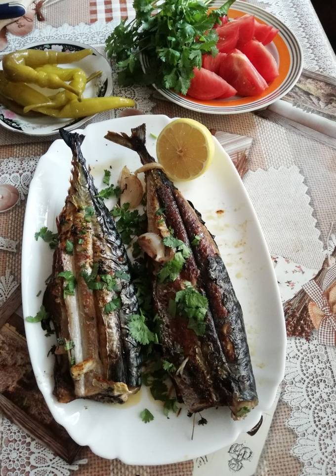Скумбрия запеченная на гриле