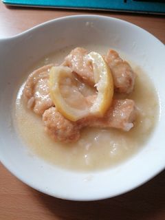 Una foto de Pollo al limón estilo chino