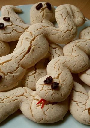 A picture of Vickys Halloween Snake Breadsticks (Garlic Herb) GF DF EF SF NF.