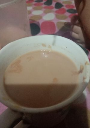 मसाला चाय(masala chai recipe in hindi) रेसिपी मुख्य फोटो